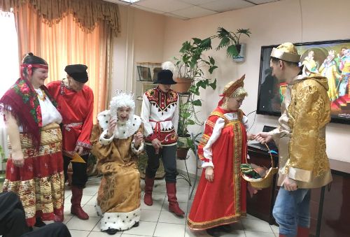 Дорогами сказок