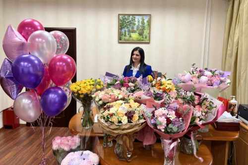 С днем рождения, дорогая Кристина Размиковна! Сегодня