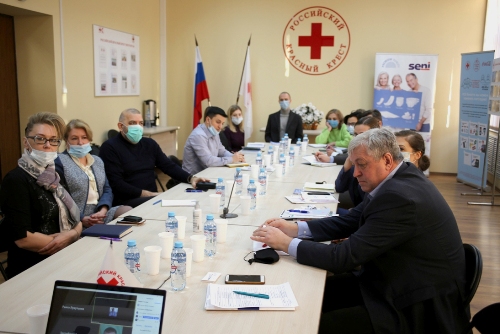 Совещание с представителями частного сектора по уходу в стационарах