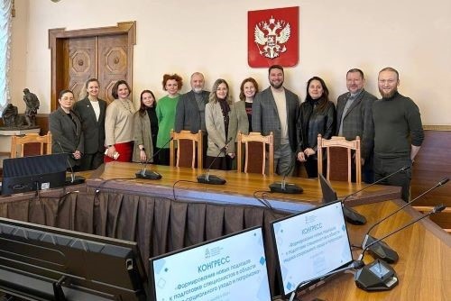 Формирование новых подходов к подготовке специалистов в области медико-социального ухода и патронажа